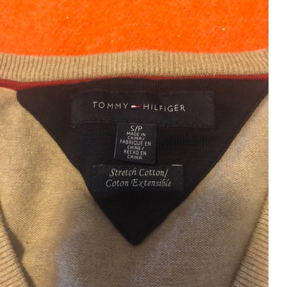 Vintage Tommy Hilfiger light brown tan V-neck sweater VGUC - Picture 3 of 5